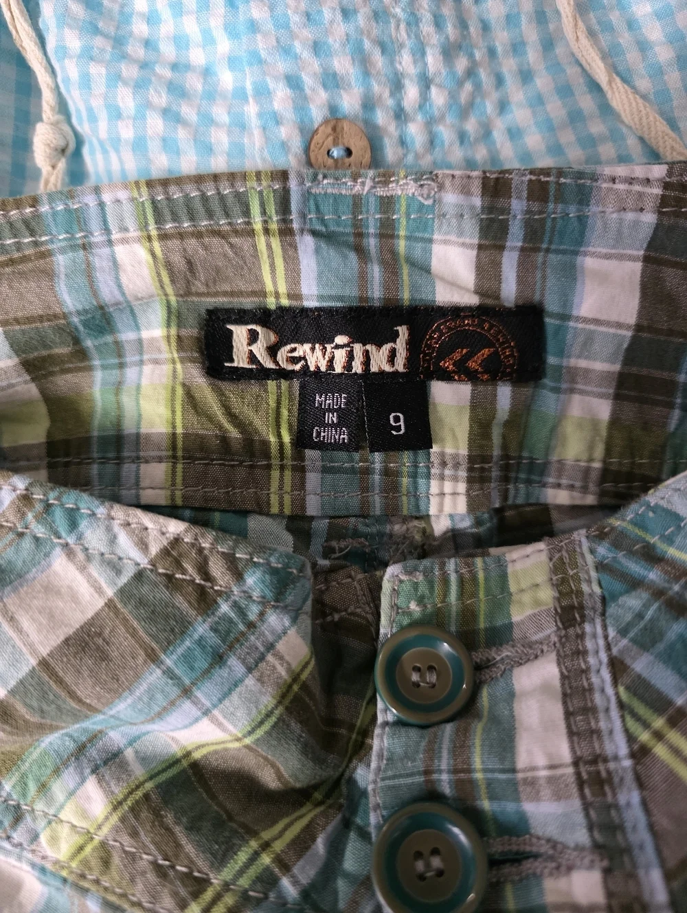 Rewind Y2K 00s Low Rise  Preppy Bermuda Shorts Multicolor Plaid Size 9‎ Juniors